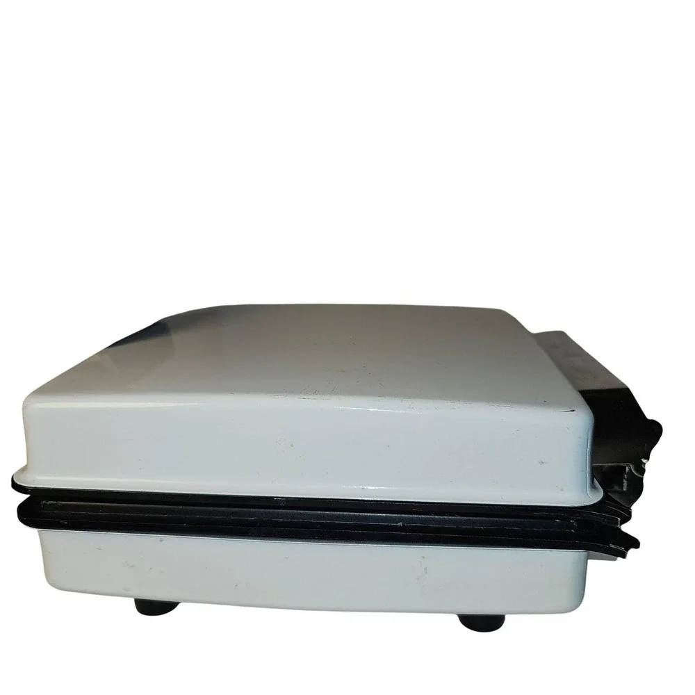 MCM 70s Munsey Waffle Baker Sandwich Grill Griddle White 900W Vintage Made USA